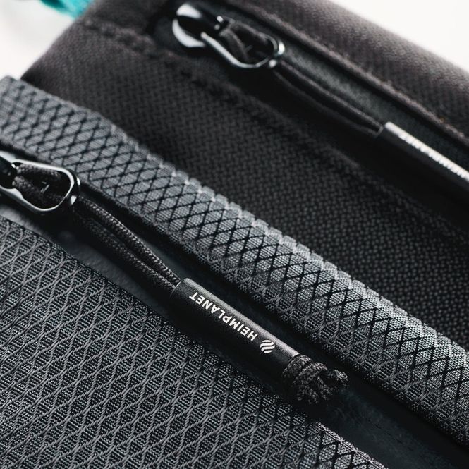 Hovedbilde Heimplanet Neck Pouch A5 Dark