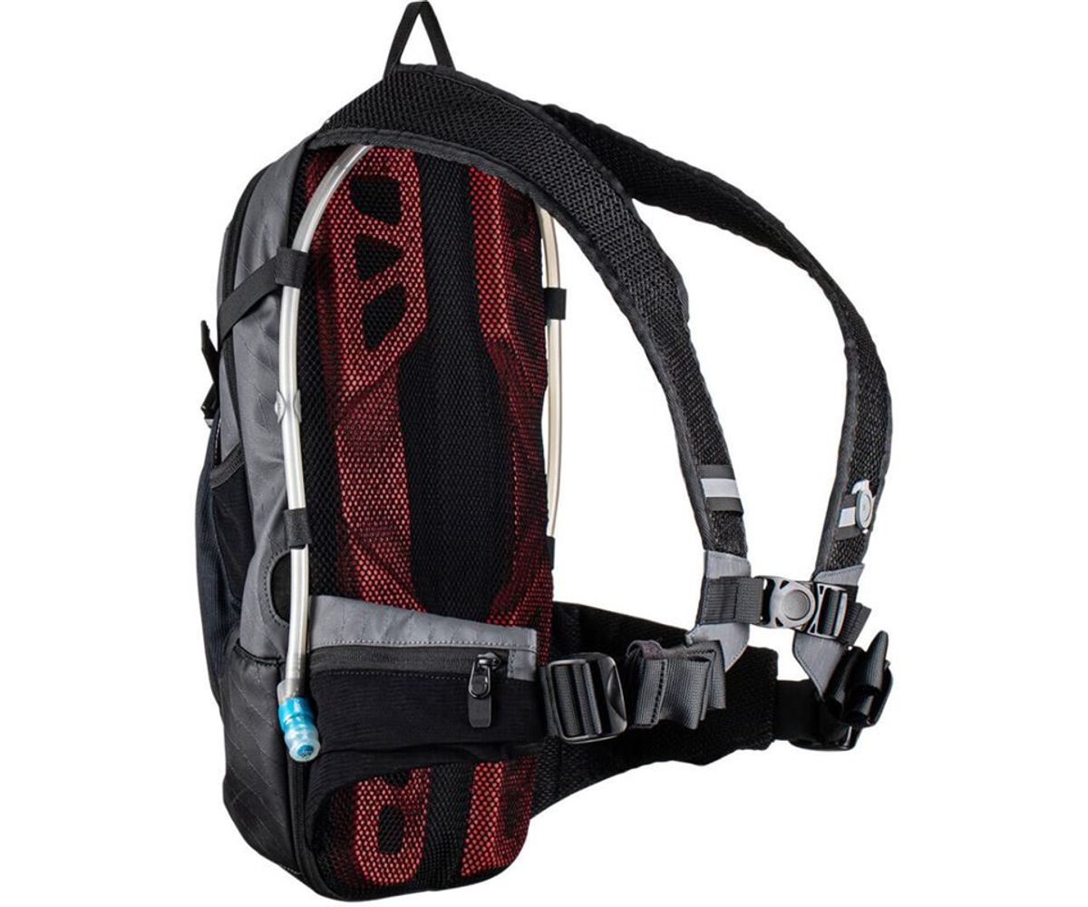 Leatt MTB Mountain Lite 1.5 Hydration Pack Graphite